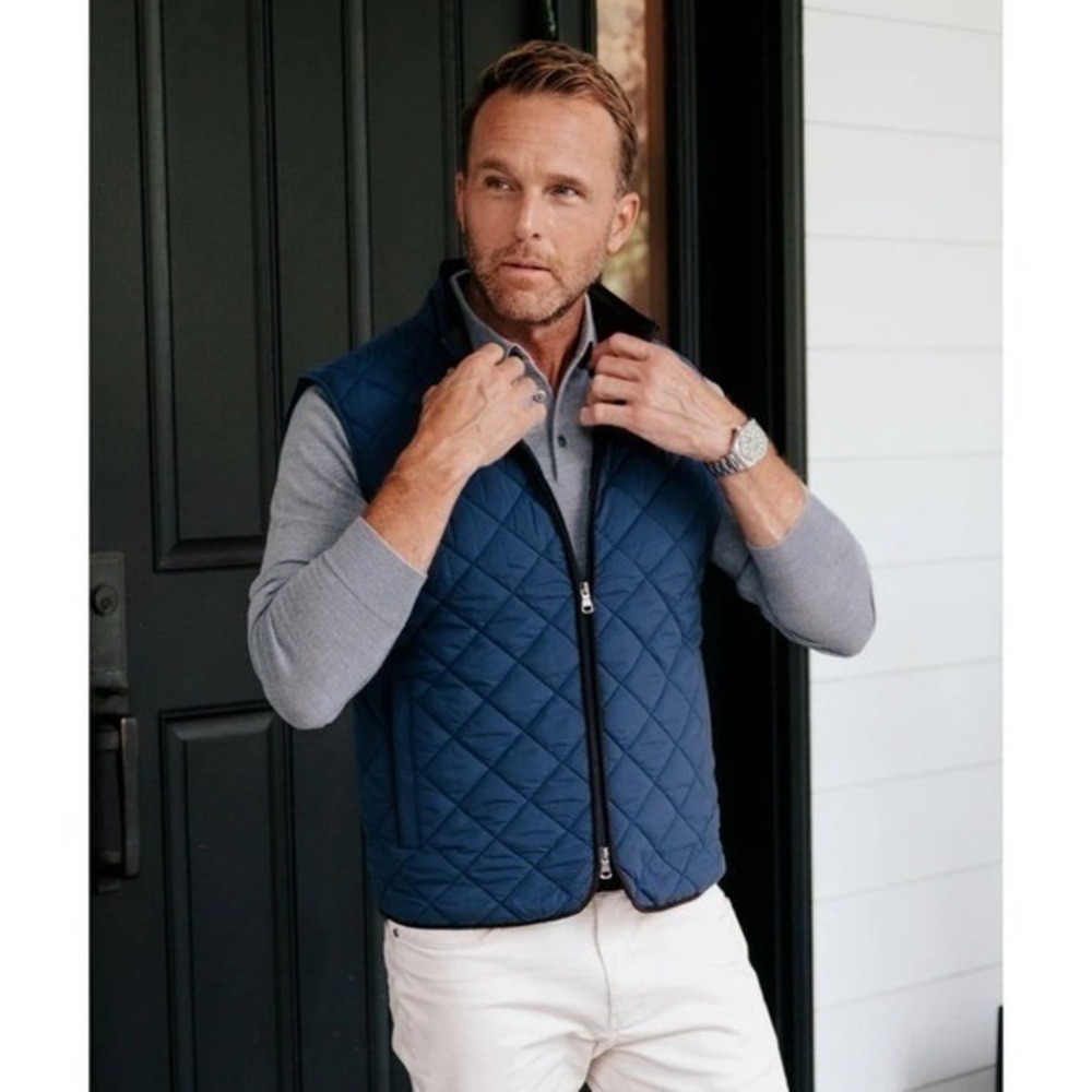 NWT Collars & Co Quilted Voyager Vest Navy Blue Full Zip Puffer Outerwear Large - Picture 3 of 11